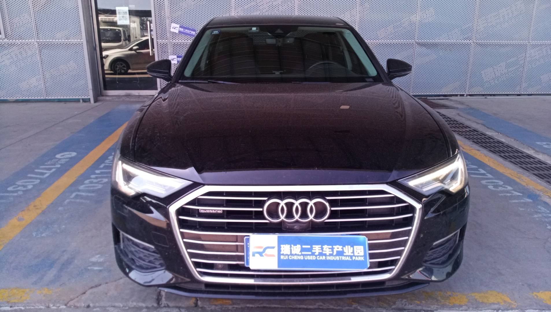 奥迪 奥迪A6L 2019款 45 TFSI quattro 臻选致雅型 二手车市场选瑞诚