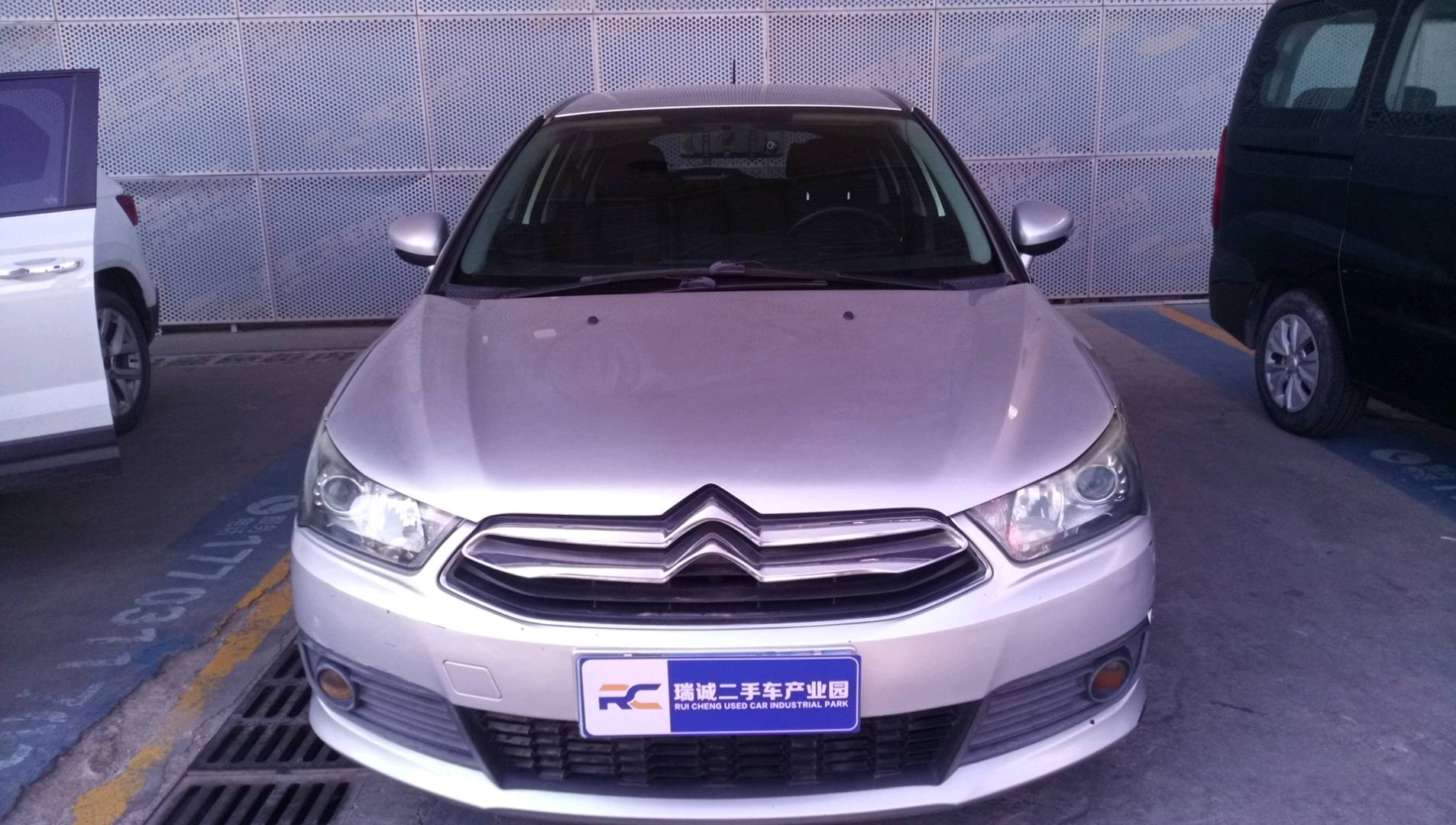 雪铁龙 世嘉 2012款 两厢 2.0L 手动乐炫型 二手车市场选瑞诚