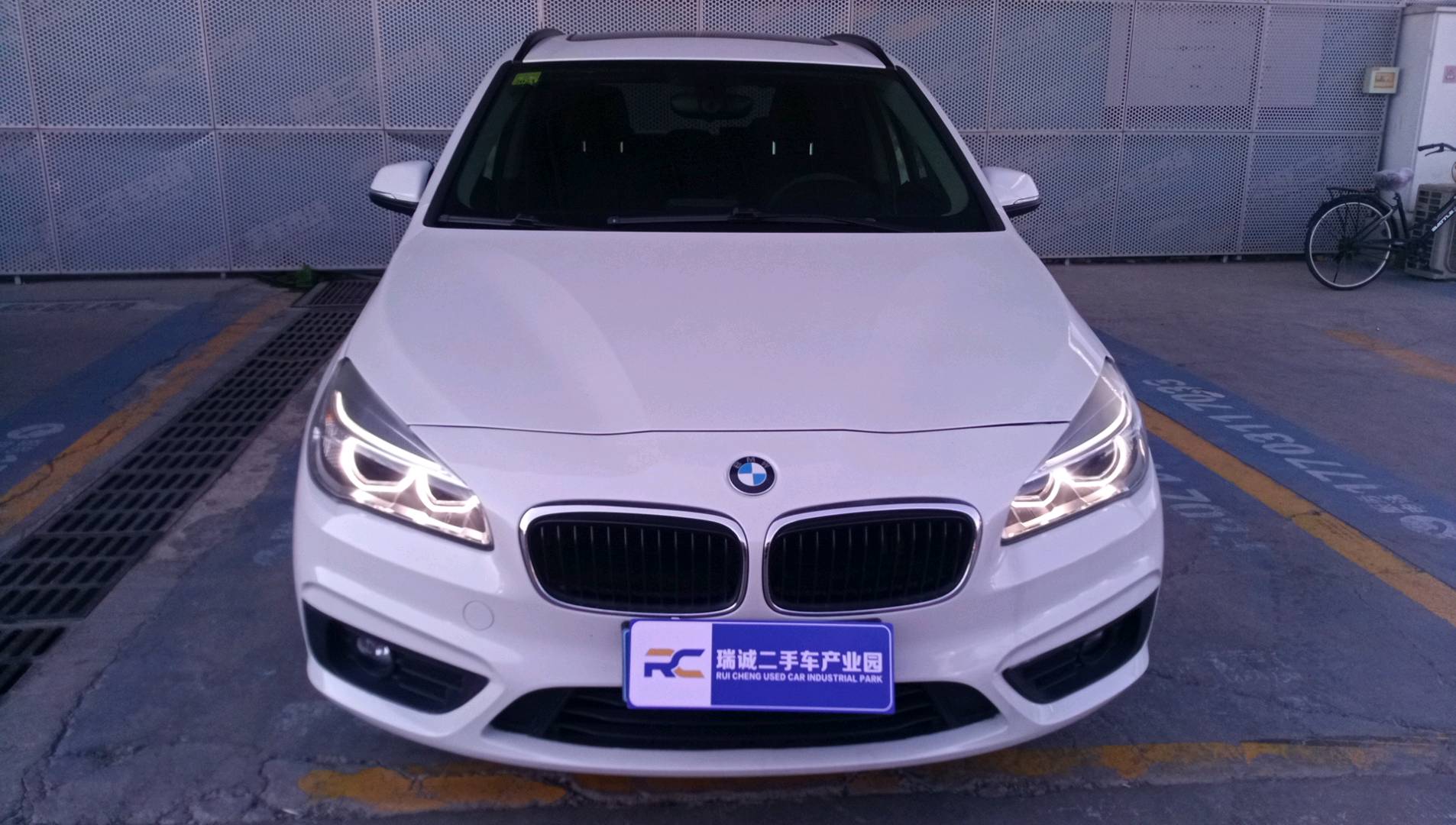 宝马 宝马2系旅行车 2016款 218i 领先型 二手车市场选瑞诚