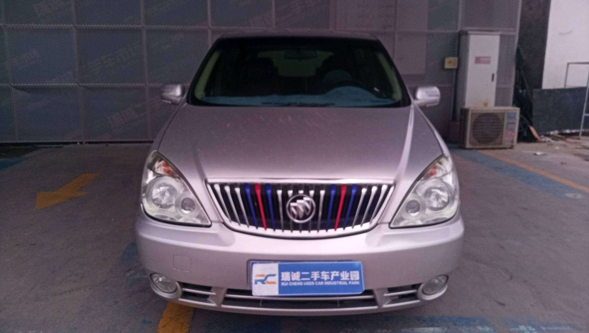 别克 别克GL8 2014款 2.4L 经典版 二手车市场选瑞诚