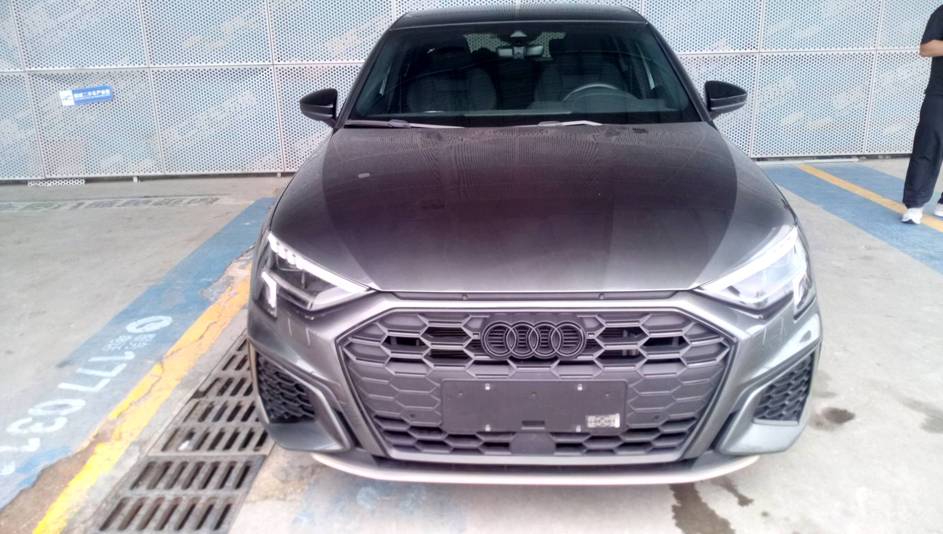 奥迪 奥迪A3 2024款 Sportback 35 TFSI RS套件燃速型 二手车市场选瑞诚