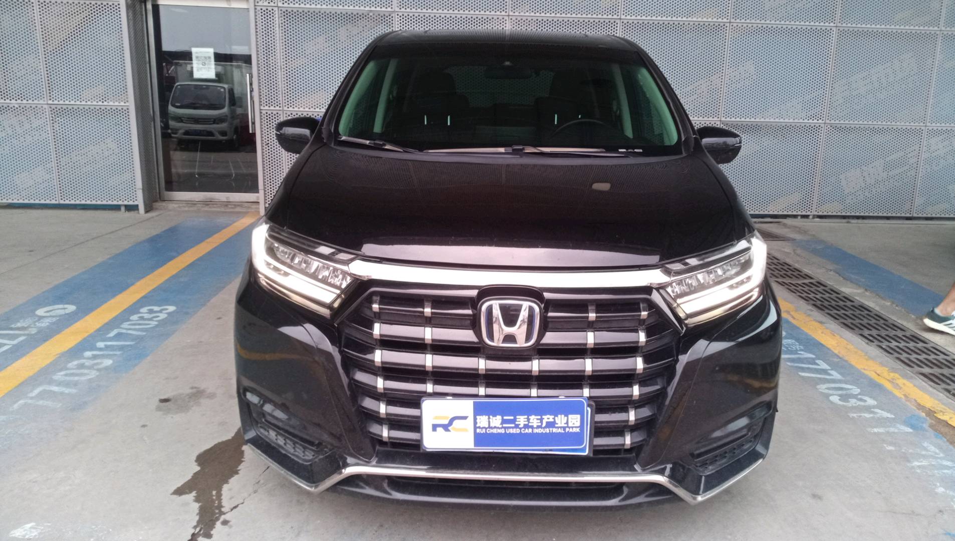 本田 艾力绅 2022款 2.0L e:HEV 豪华版 二手车市场选瑞诚