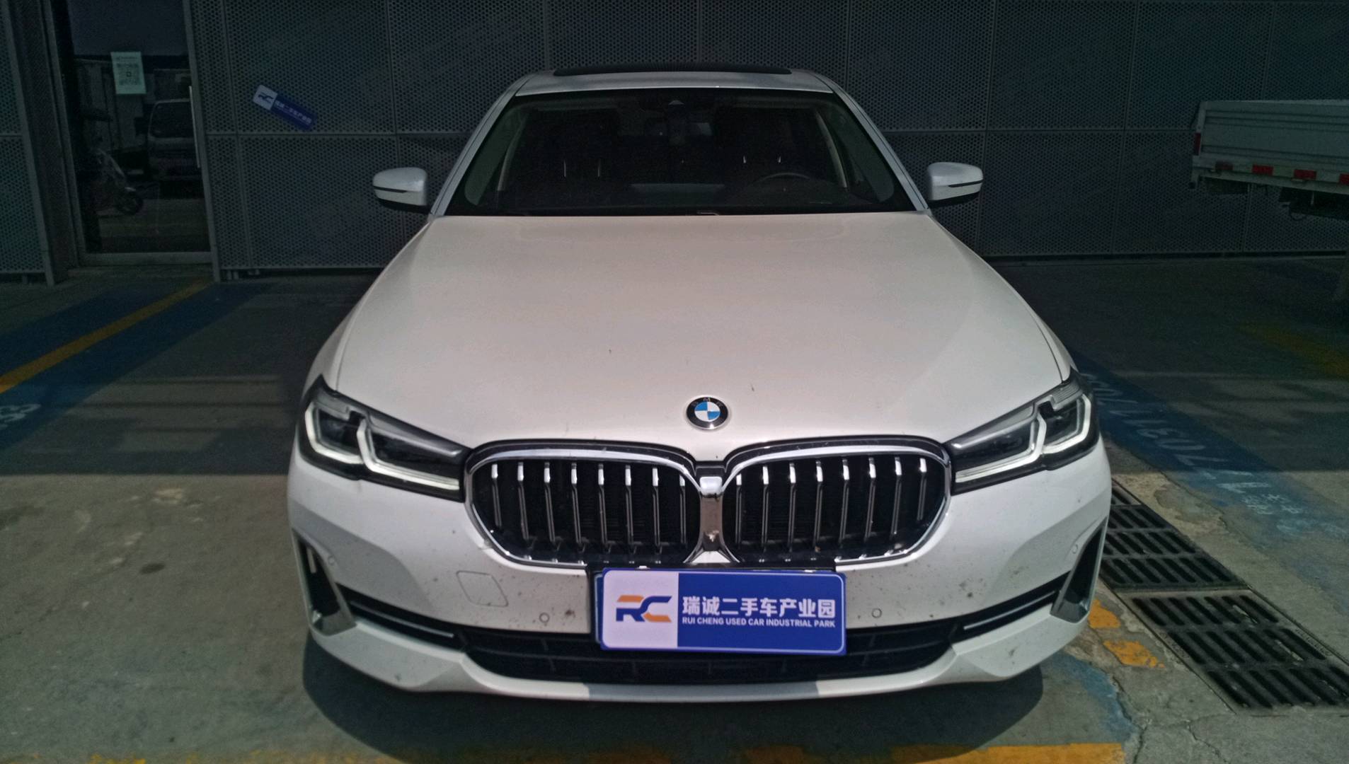 宝马 宝马5系 2022款 改款 525Li 豪华套装 二手车市场选瑞诚