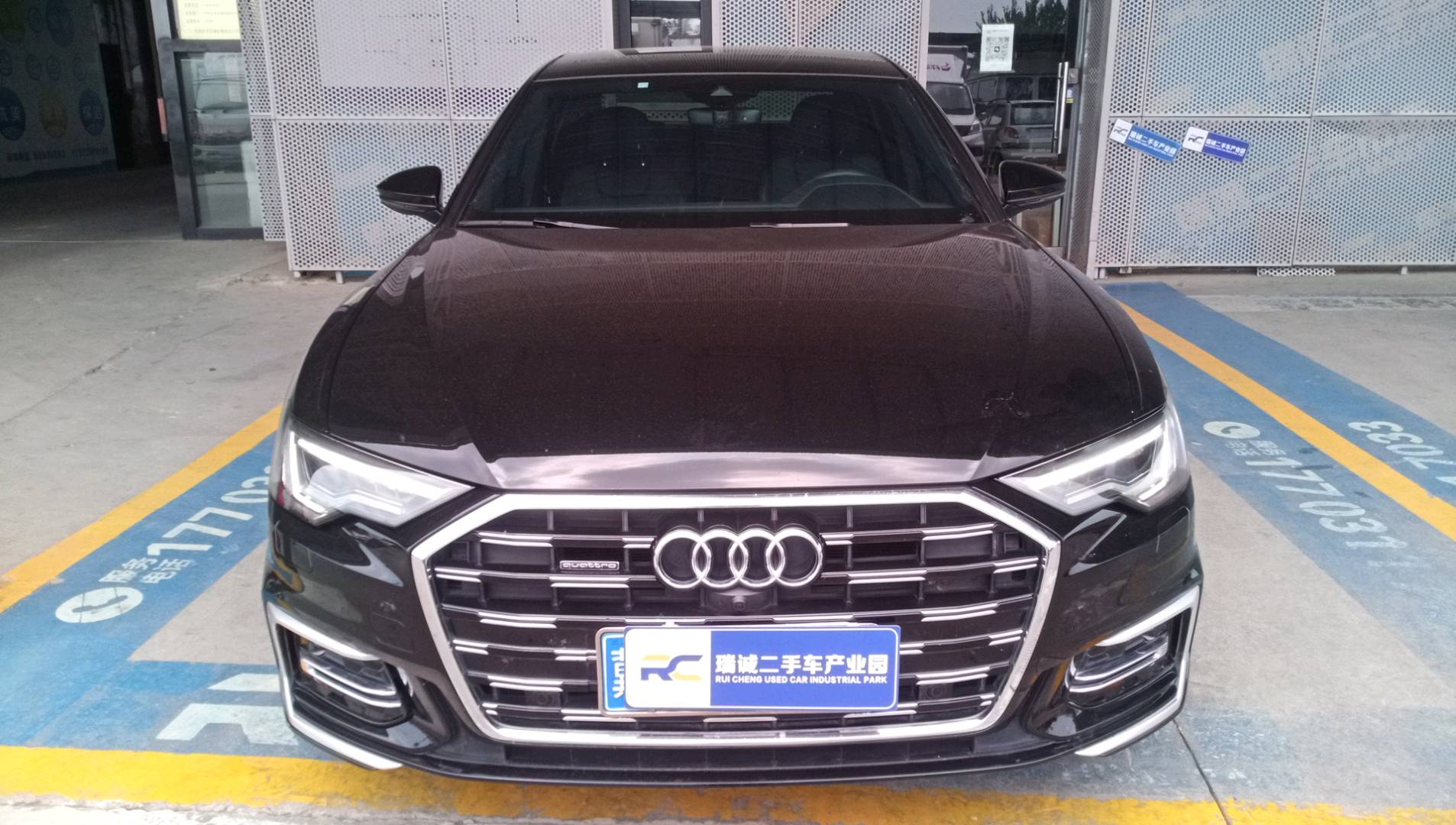 奥迪 奥迪A6L 2023款 45 TFSI quattro 臻选动感型 二手车市场选瑞诚