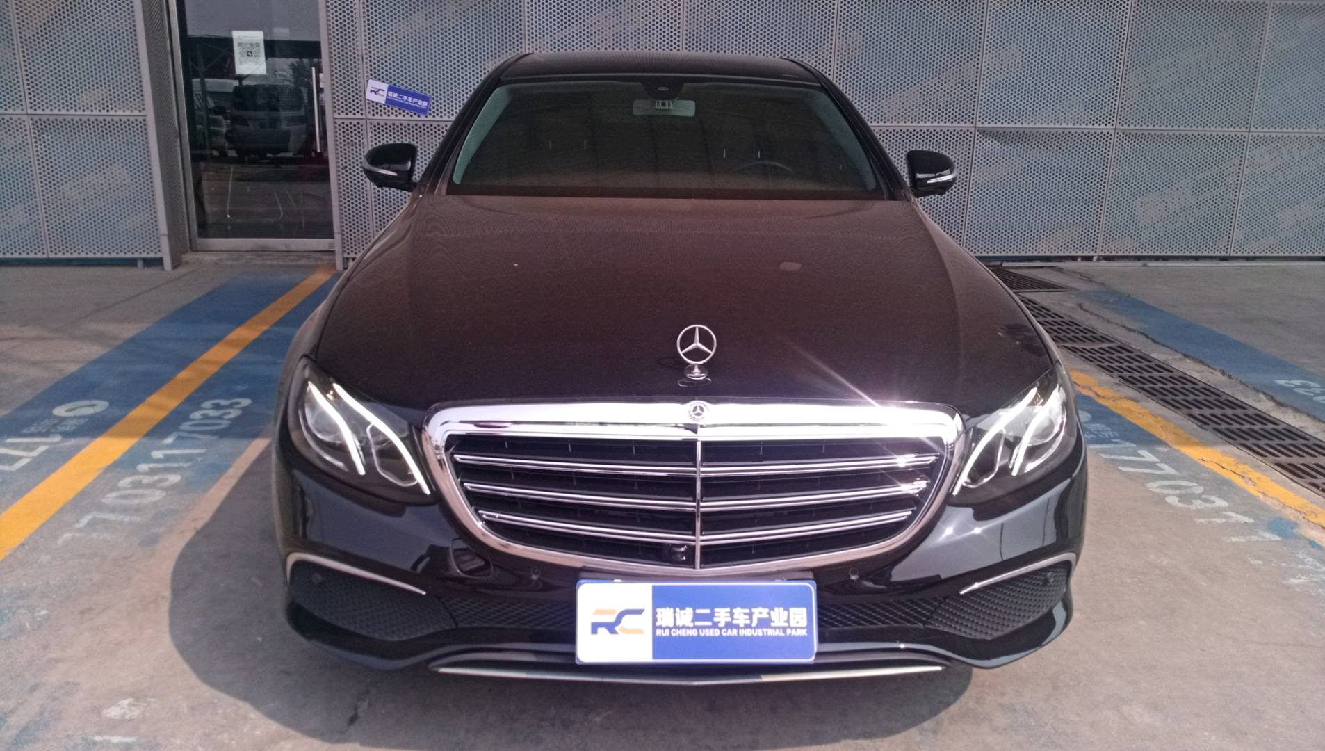 奔驰 奔驰E级 2018款 改款 E 300 L 运动时尚型 二手车市场选瑞诚