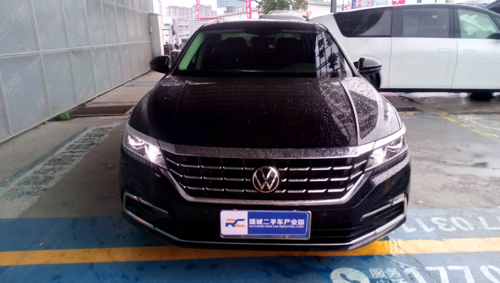 大众 帕萨特 2021款 330TSI 豪华版 二手车市场选瑞诚