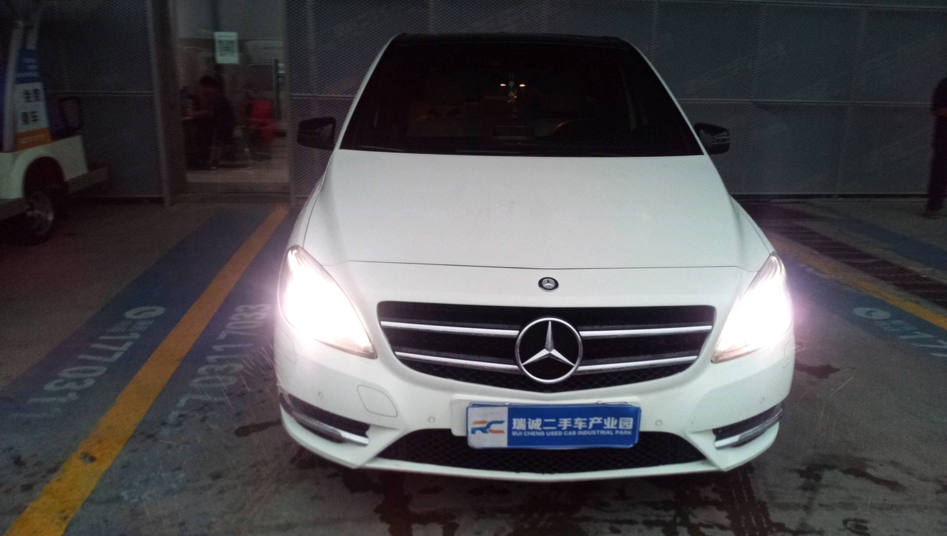 奔驰 奔驰B级 2012款 B 200 二手车市场选瑞诚