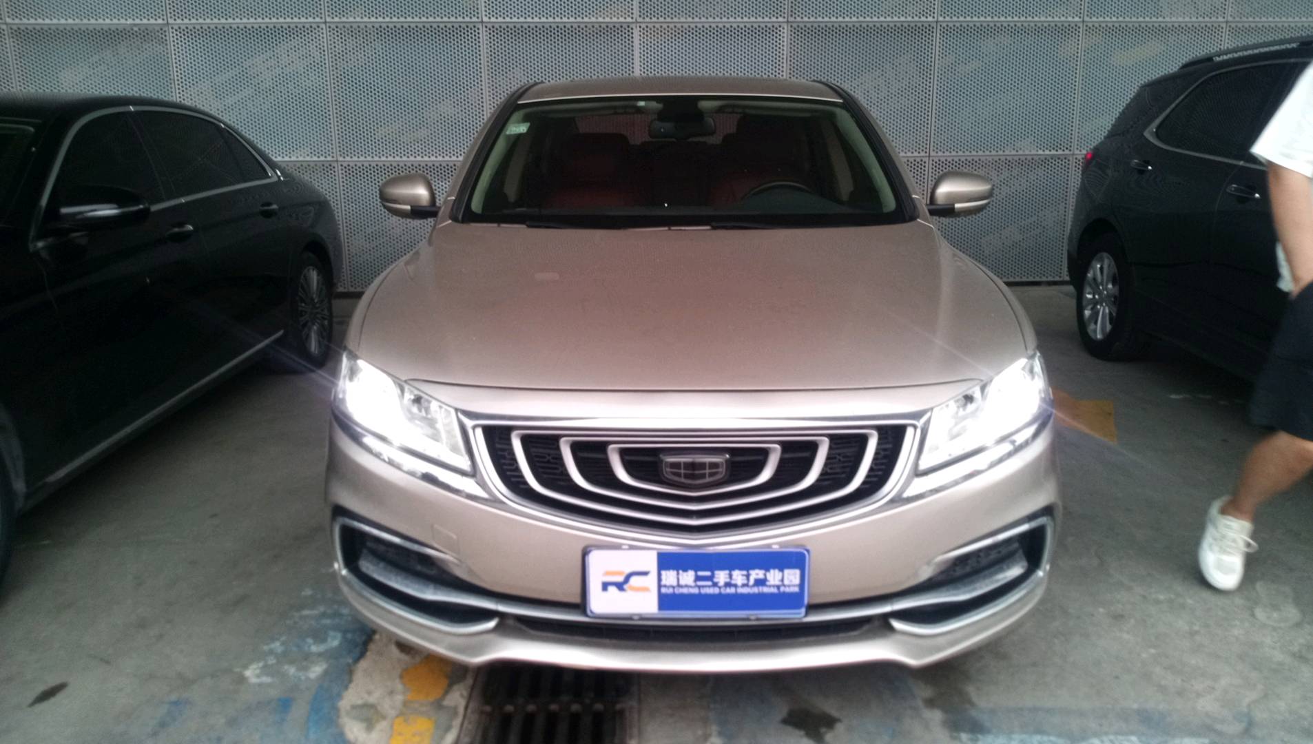 吉利汽车 博瑞 2017款 1.8T 尊尚型 二手车市场选瑞诚