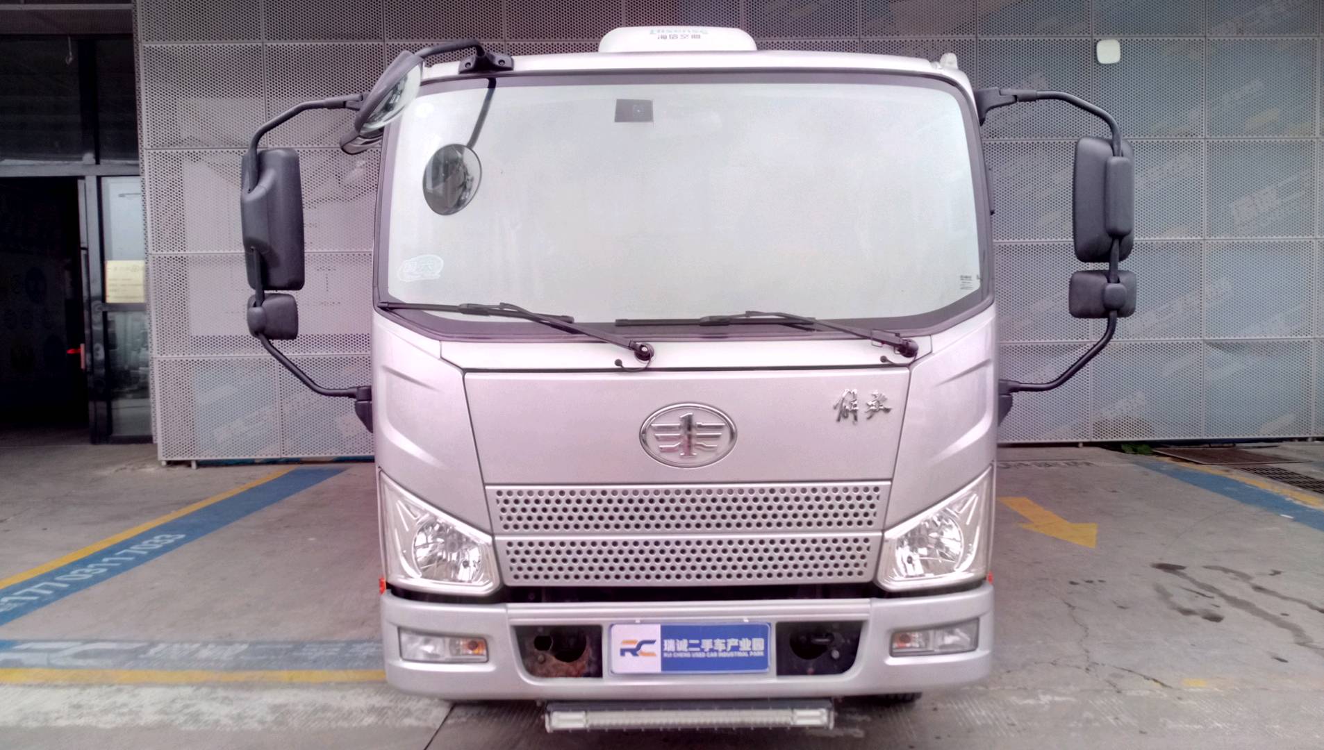 解放 J6F 二手车市场选瑞诚