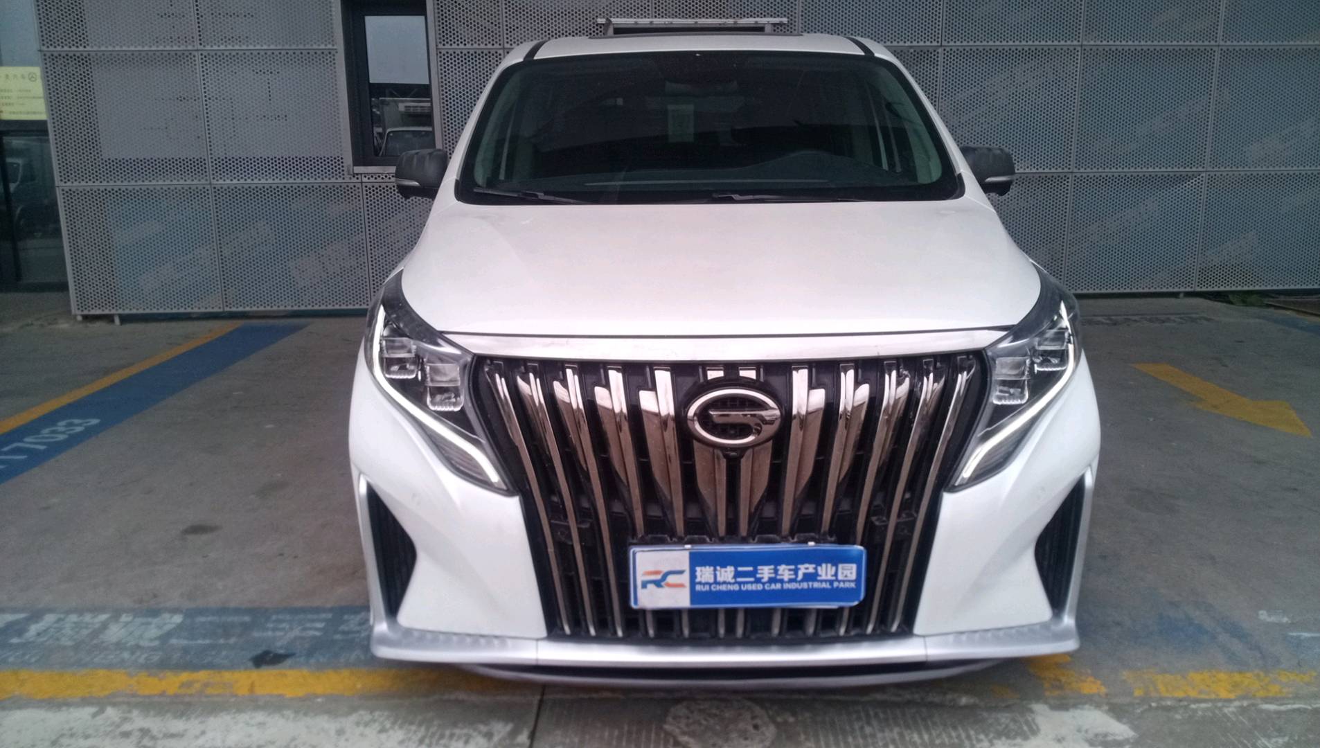 广汽传祺 传祺GM8 2023款 大师系列 390T 尊贵版 二手车市场选瑞诚