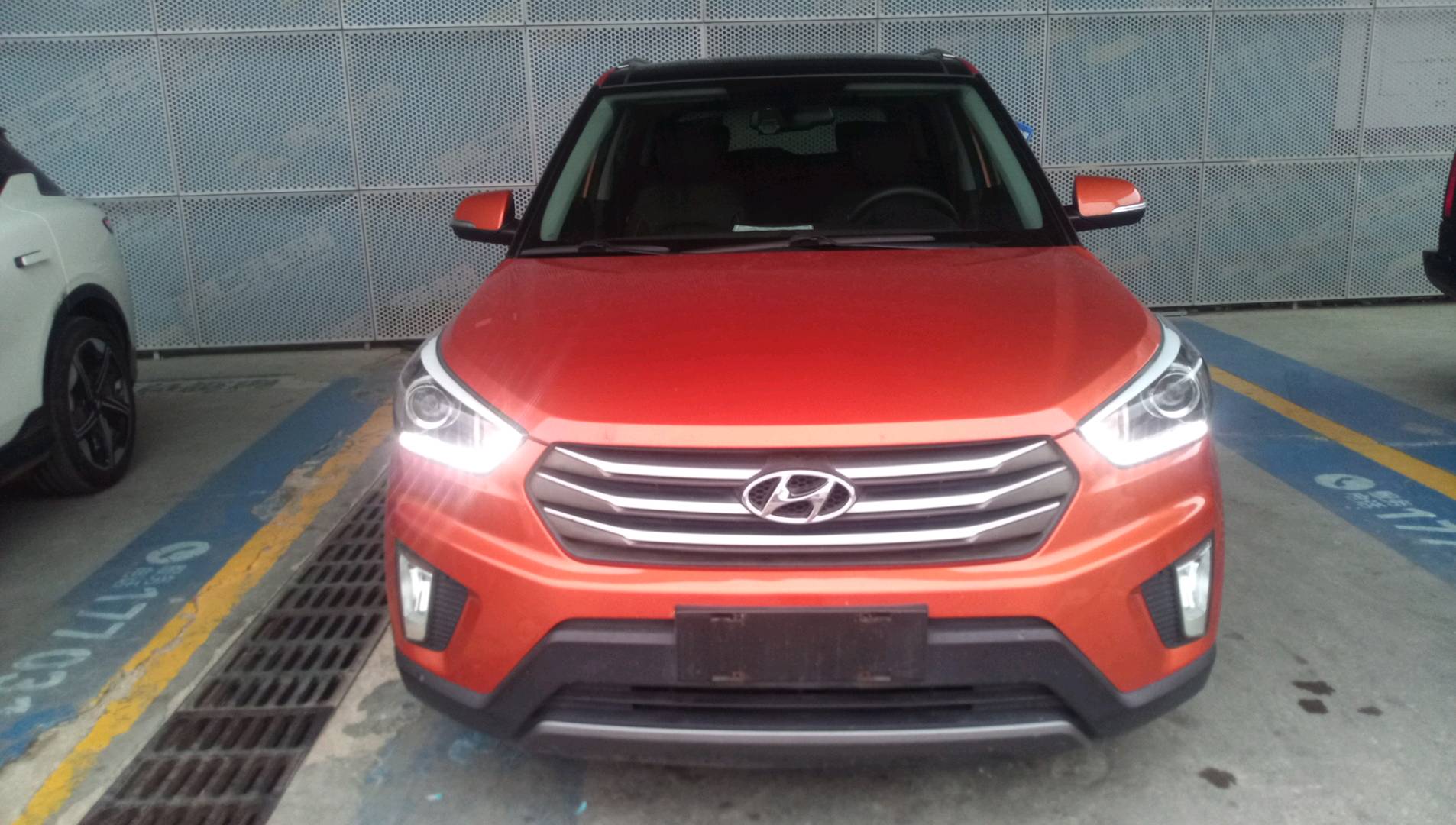 现代 北京现代ix25 2015款 2.0L 自动四驱尊贵型DLX 二手车市场选瑞诚