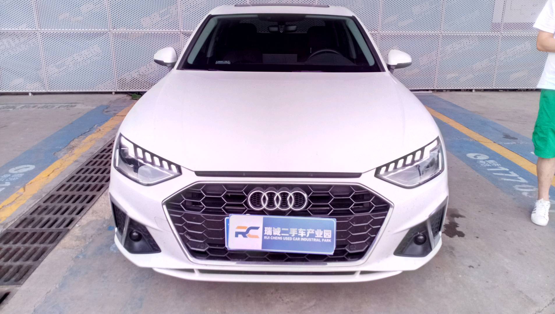 奥迪 奥迪A4L 2023款 40 TFSI 时尚动感型 二手车市场选瑞诚