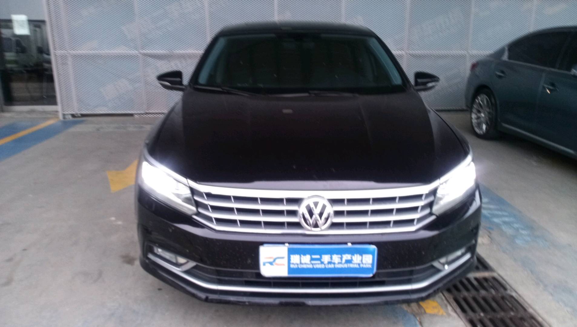 大众 帕萨特 2017款 330TSI DSG御尊版 二手车市场选瑞诚