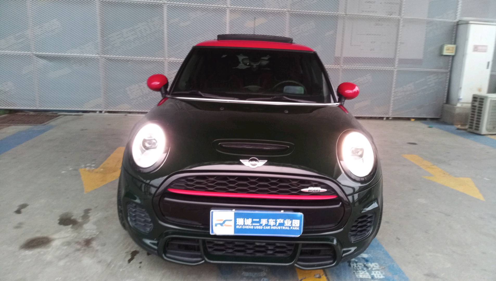 MINI MINI JCW 2015款 2.0T JOHN COOPER WORKS 二手车市场选瑞诚