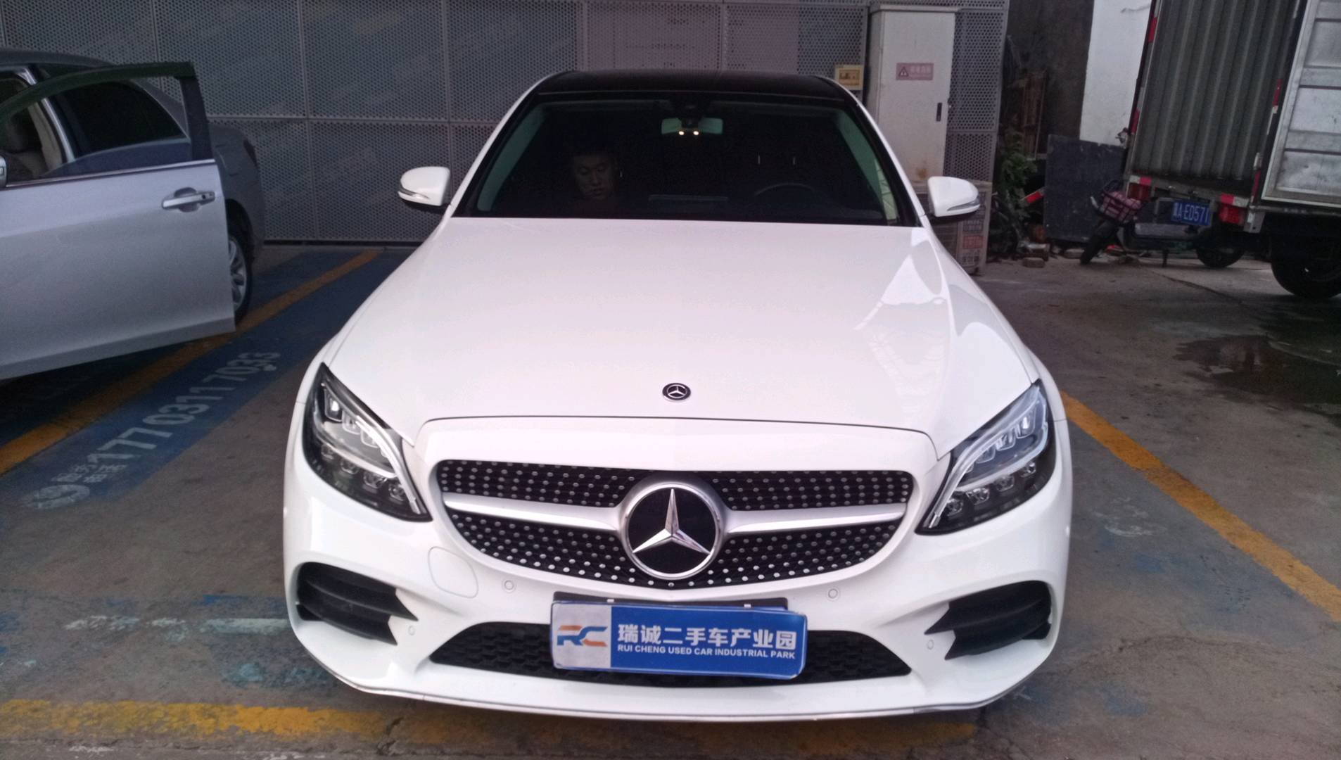 奔驰 奔驰C级 2019款 C 260 L 运动版 二手车市场选瑞诚