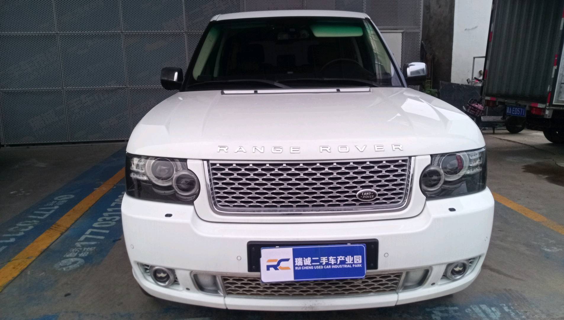 路虎 揽胜 2012款 5.0 V8 SC 二手车市场选瑞诚
