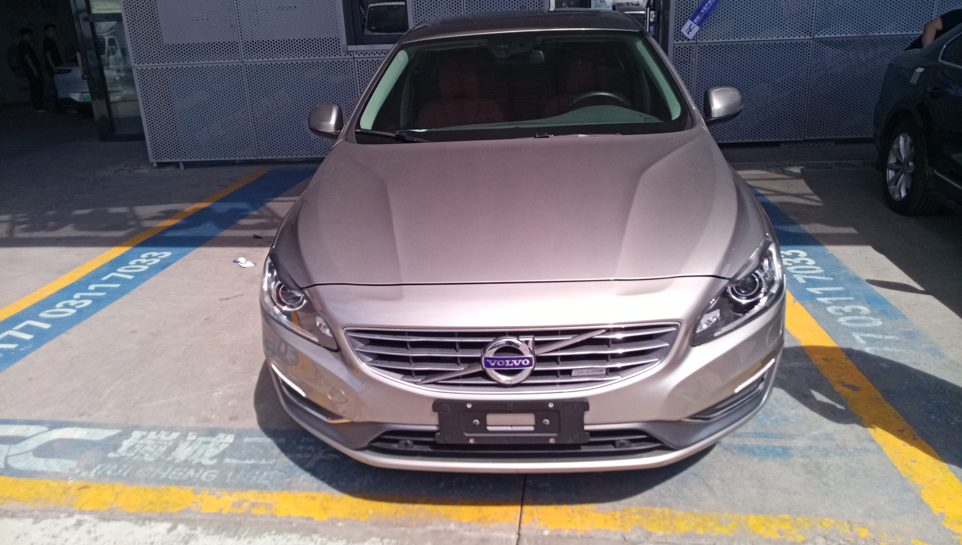 沃尔沃 沃尔沃S60L新能源 2015款 E驱混动 T6智越版 二手车市场选瑞诚