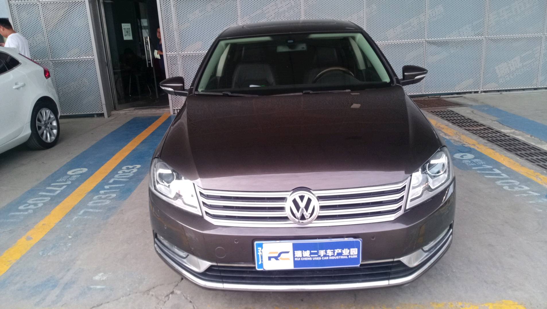 大众 迈腾 2013款 2.0TSI 尊贵型 二手车市场选瑞诚