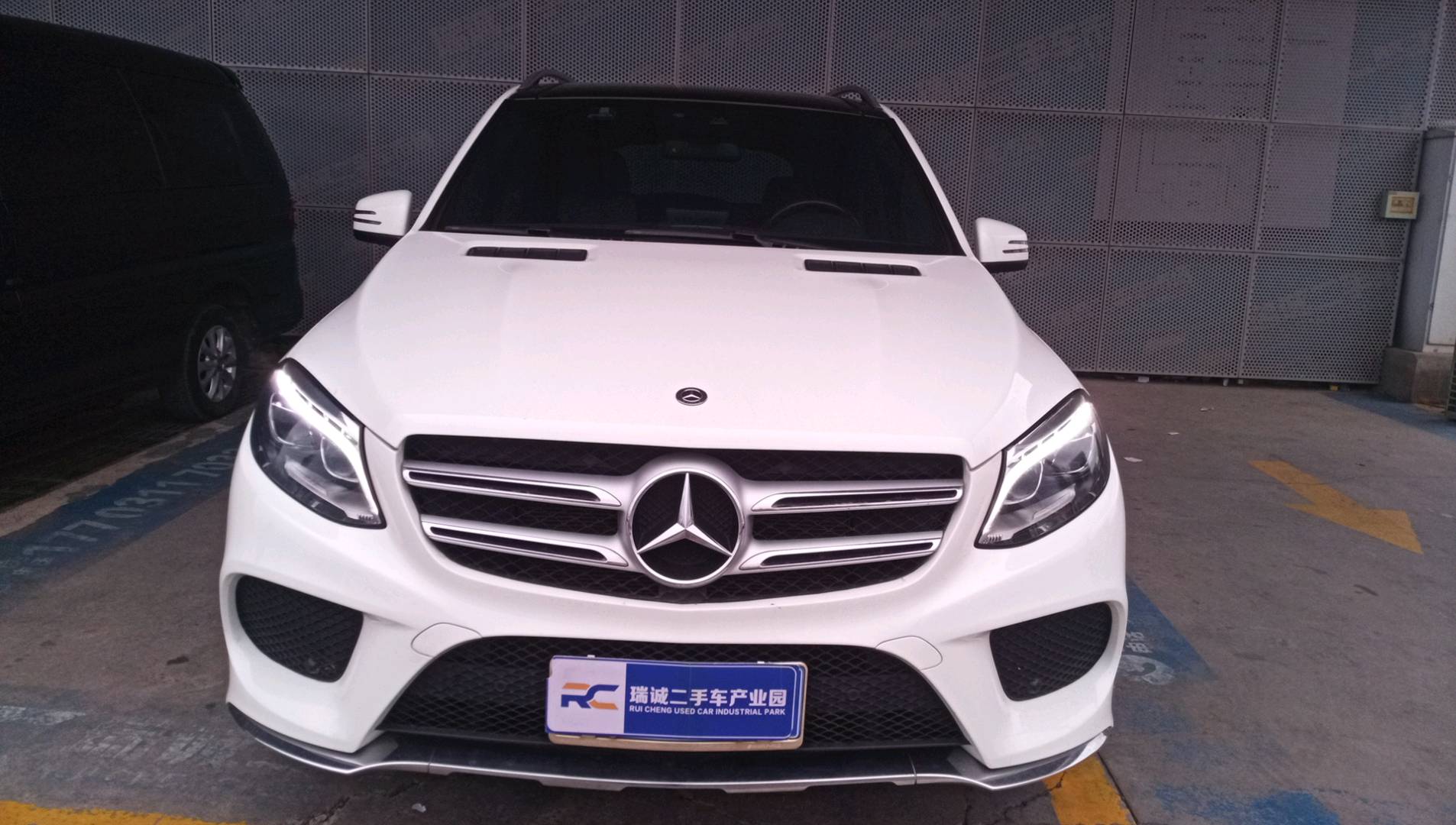 奔驰 奔驰GLE 2017款 GLE 320 4MATIC 动感型 二手车市场选瑞诚