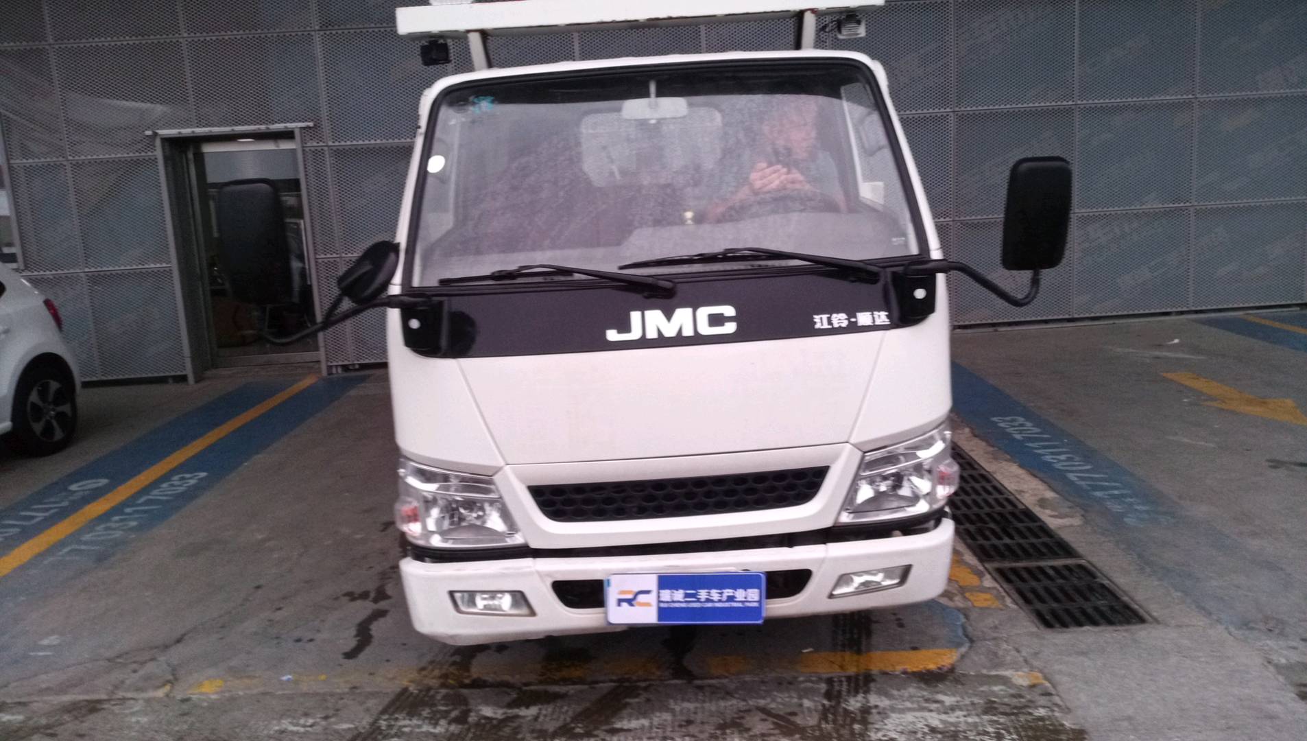 江铃汽车 顺达 二手车市场选瑞诚