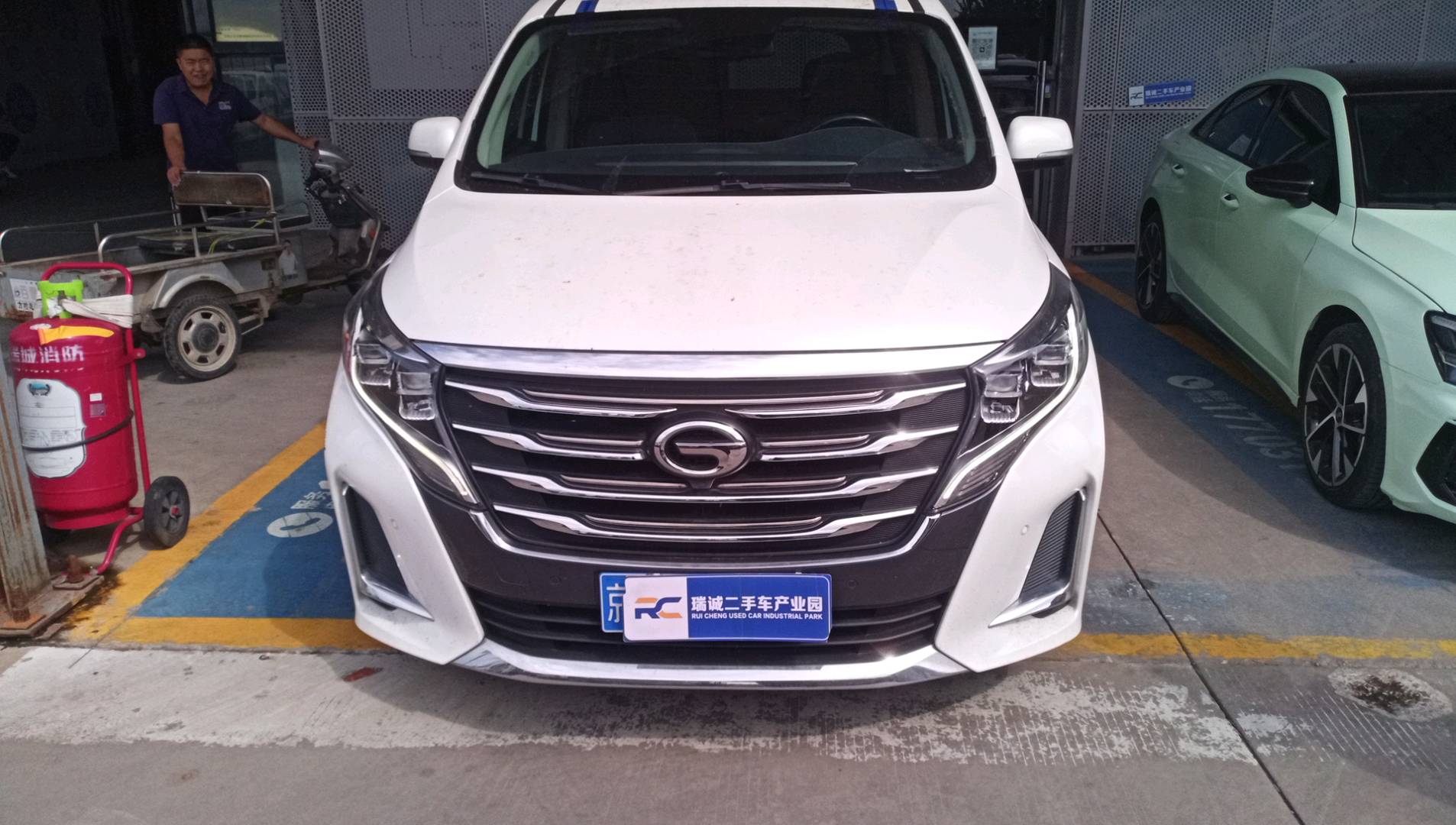 广汽传祺 传祺GM8 2020款 领航款 390T 尊贵版 二手车市场选瑞诚