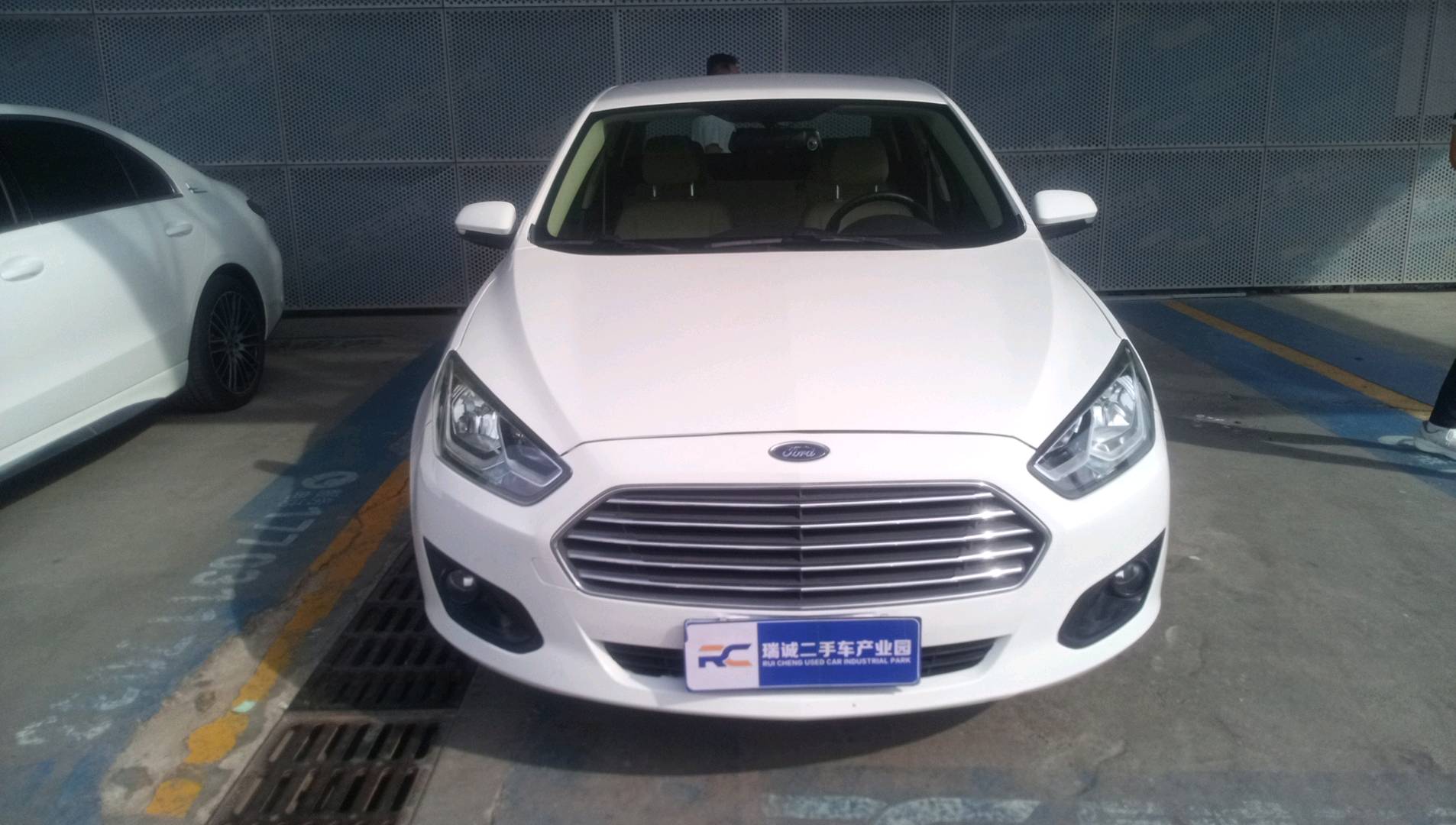 福特 福睿斯 2015款 1.5L 自动时尚型 二手车市场选瑞诚