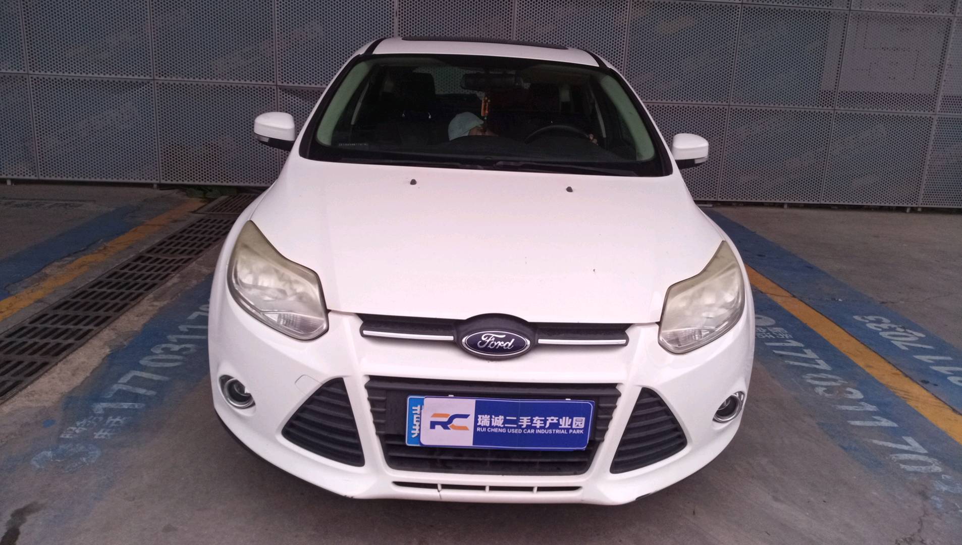 福特 福克斯 2012款 两厢 1.6L 手动风尚型 二手车市场选瑞诚