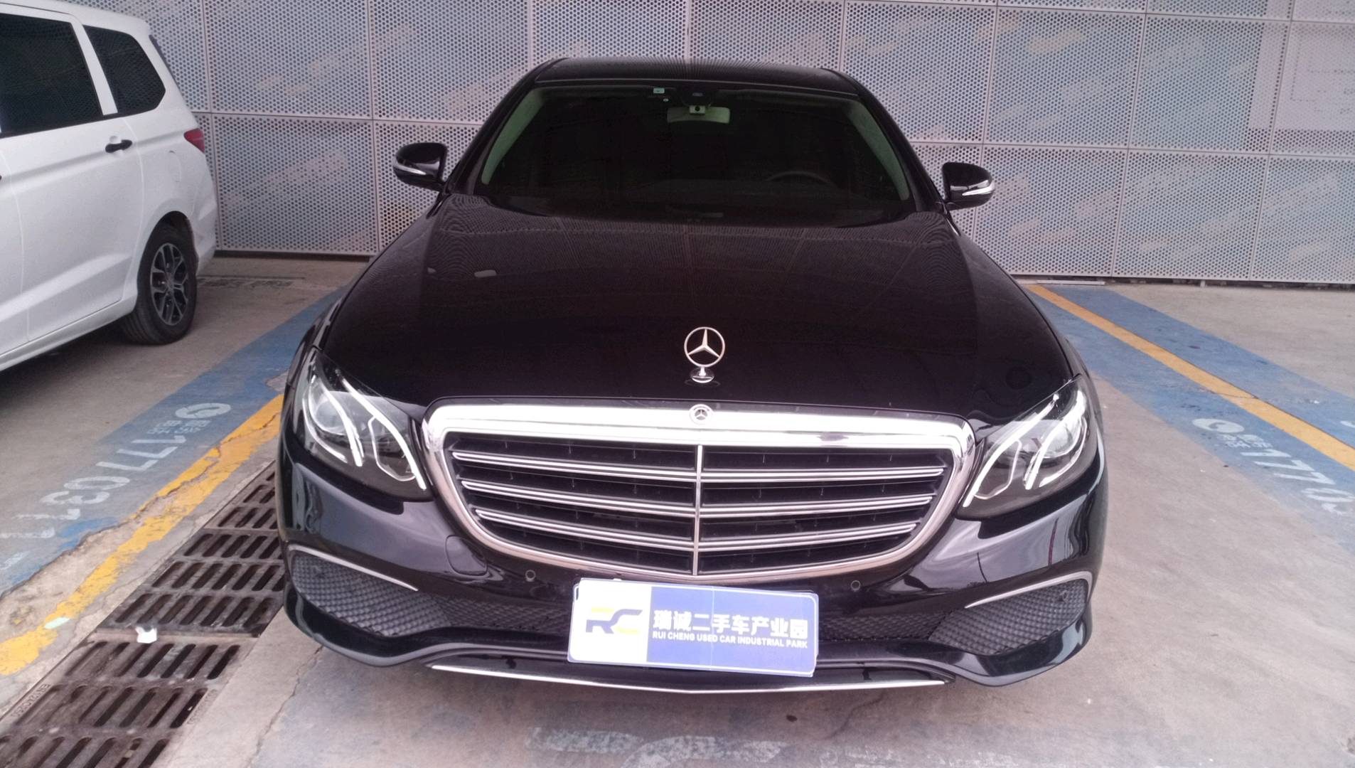 奔驰 奔驰E级 2019款 E 260 L 二手车市场选瑞诚