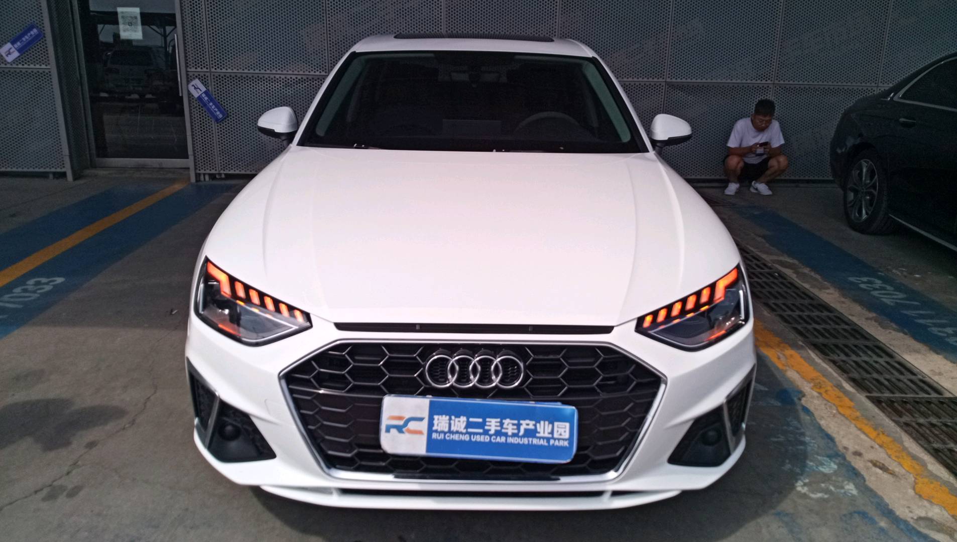 奥迪 奥迪A4L 2022款 40 TFSI 时尚动感型 二手车市场选瑞诚
