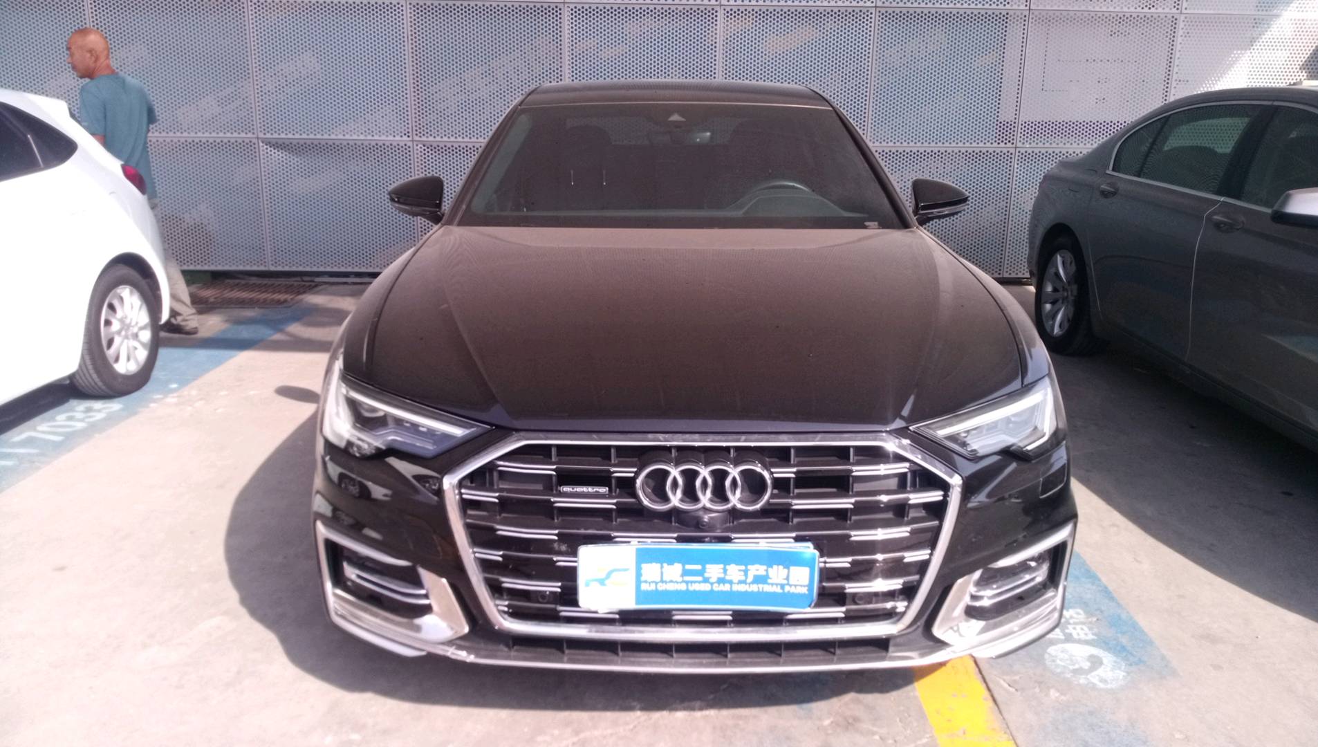 奥迪 奥迪A6L 2024款 45 TFSI quattro 臻选动感型 二手车市场选瑞诚