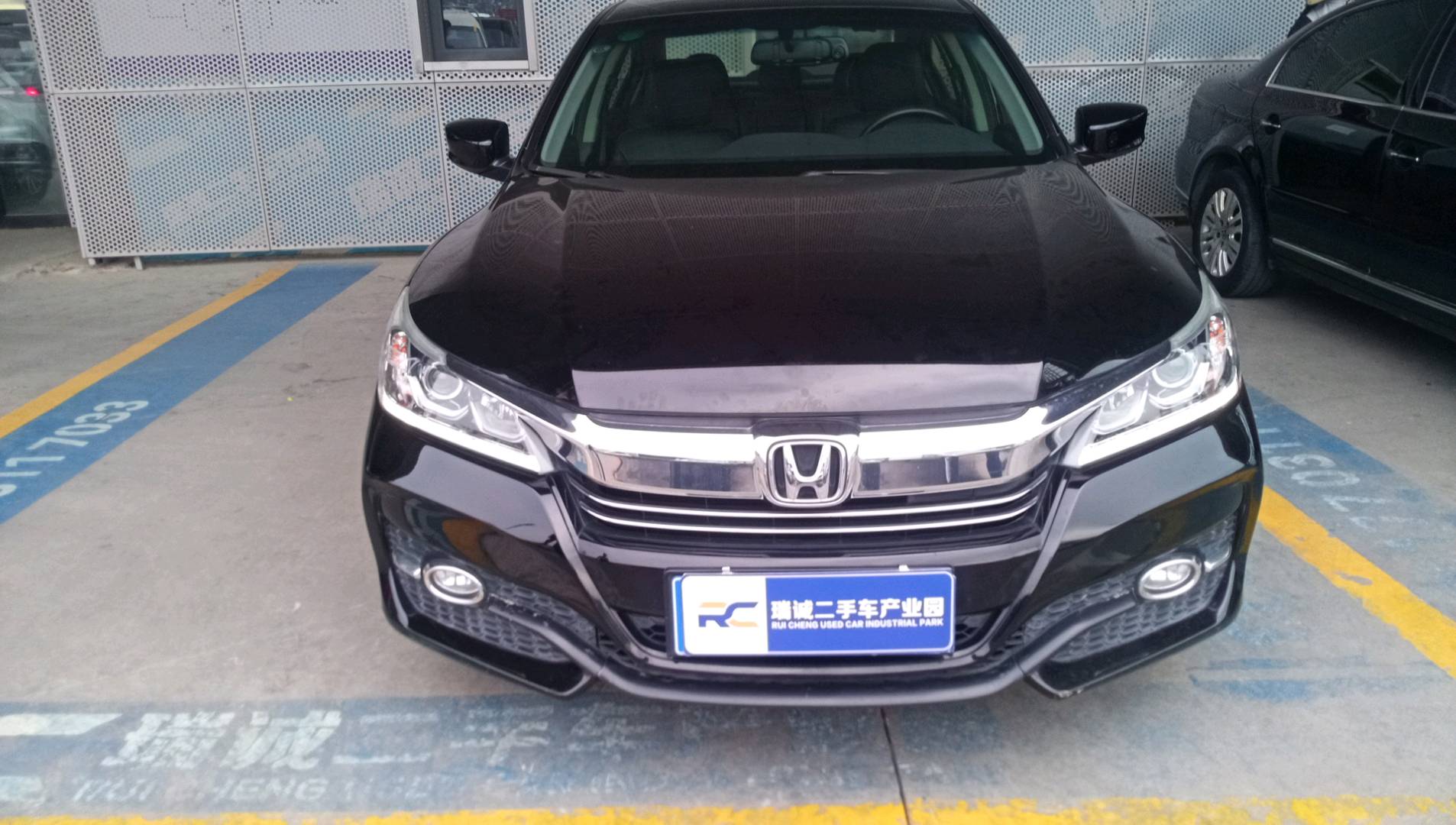 本田 雅阁 2016款 2.0L 舒适版 二手车市场选瑞诚