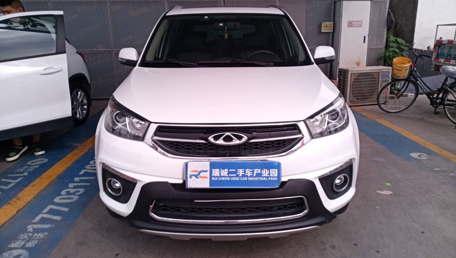 奇瑞 瑞虎3 2015款 1.6L 手动智尚纪念版 二手车市场选瑞诚