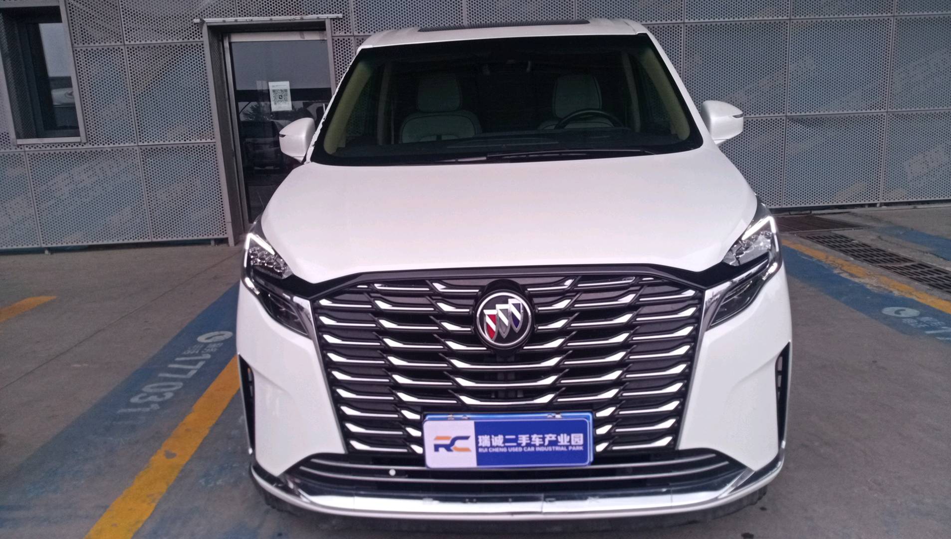 别克 别克GL8 2021款 ES陆尊 653T 舒适型 二手车市场选瑞诚