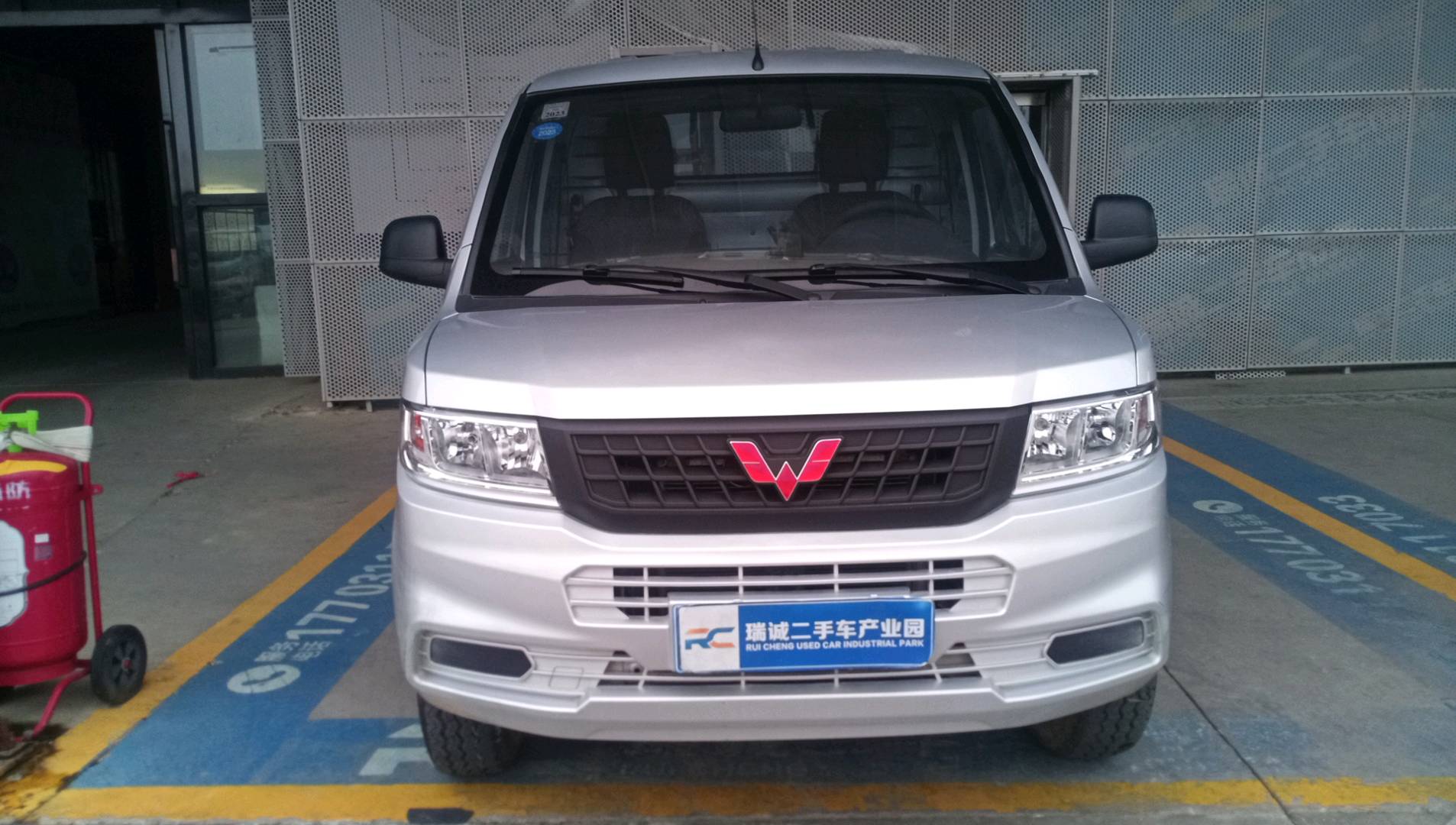 上汽五菱 五菱荣光 二手车市场选瑞诚