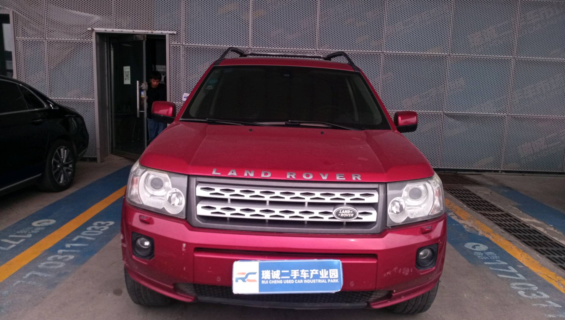 路虎 神行者2 2011款 3.2L i6 HSE汽油版 二手车市场选瑞诚