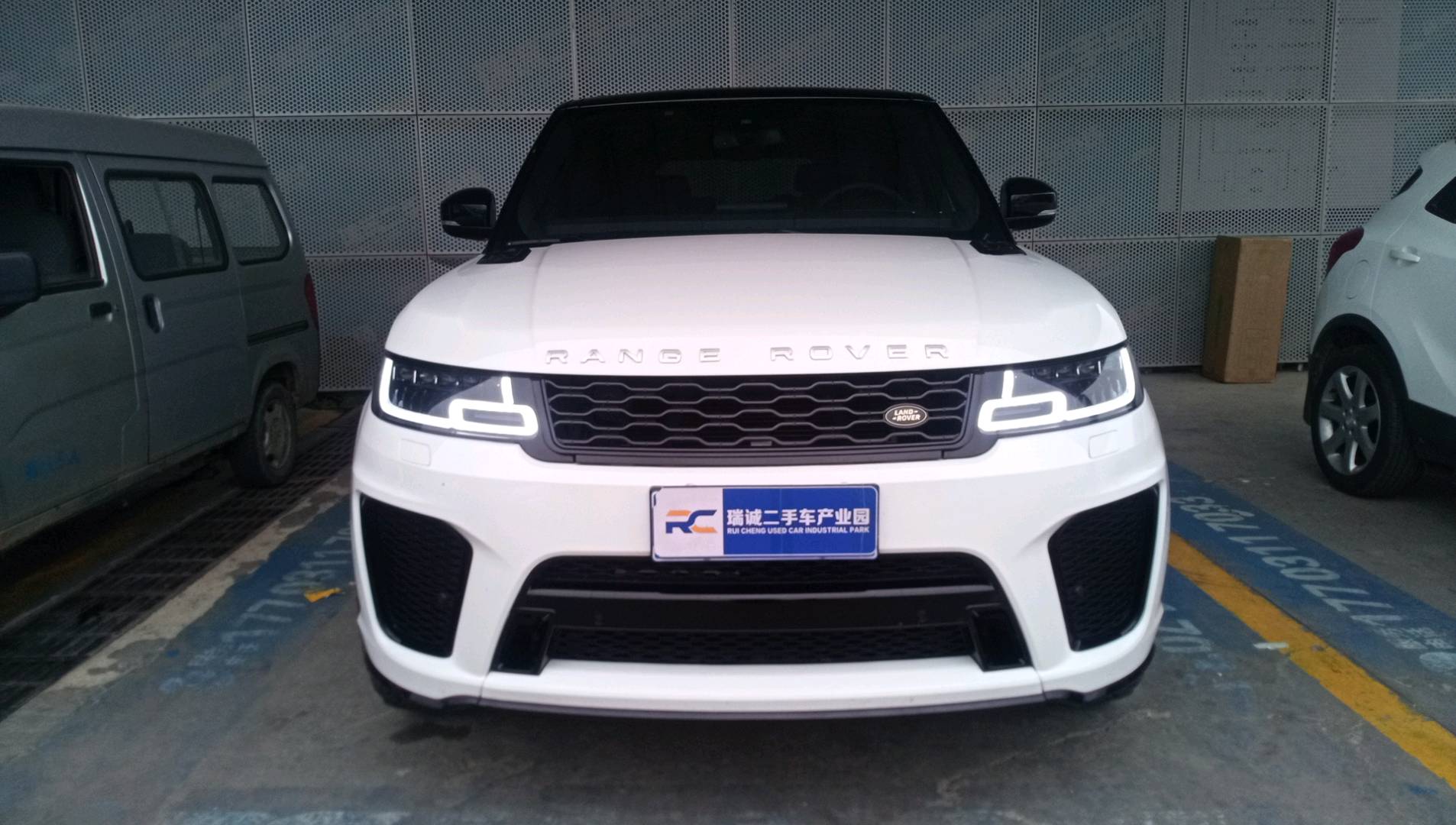 路虎 揽胜运动版 2015款 3.0 V6 SC HSE 二手车市场选瑞诚