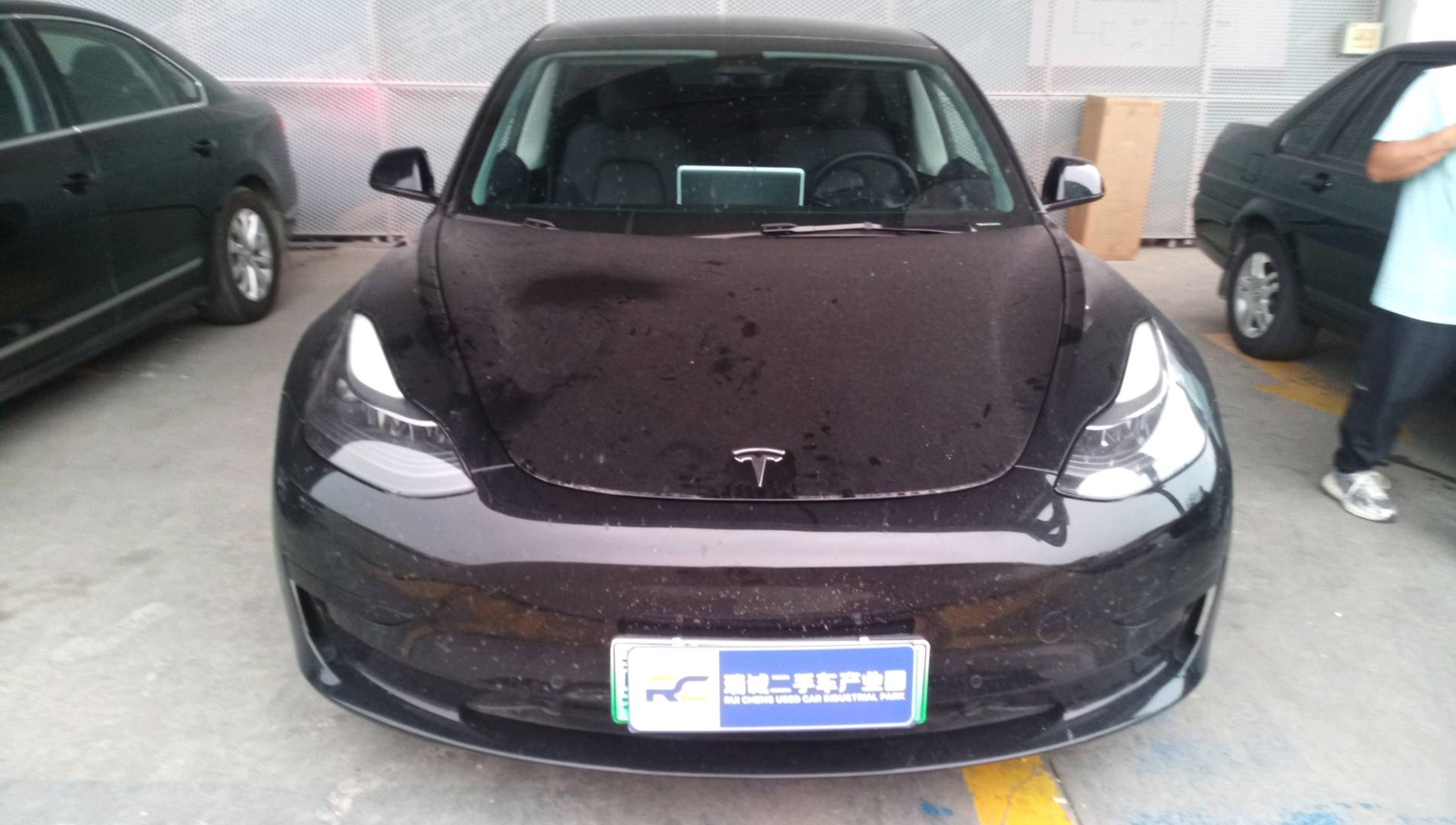 特斯拉 Model 3 2021款 标准续航后驱升级版 3D6 二手车市场选瑞诚