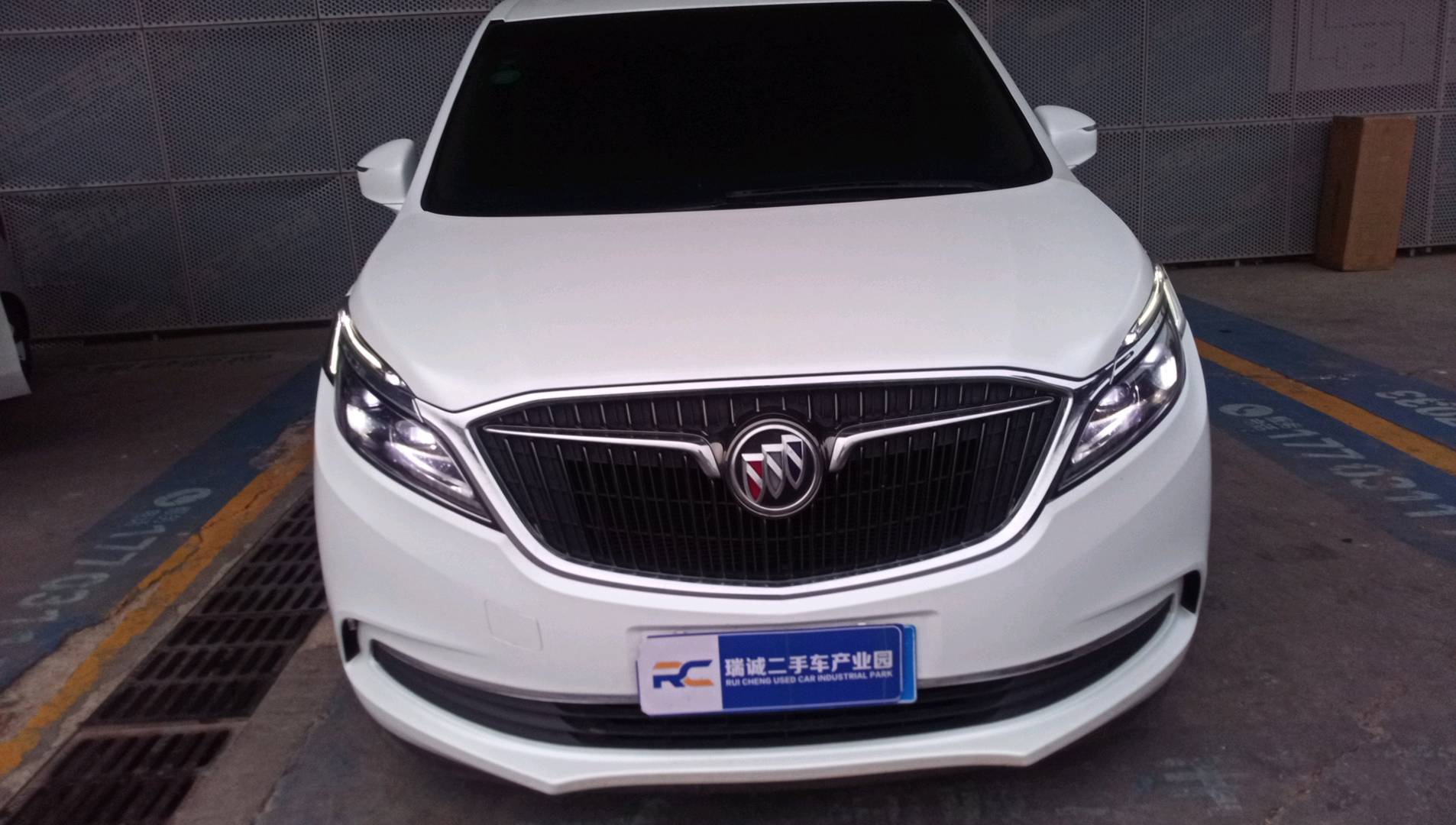 别克 别克GL8 2017款 ES 28T 豪华型 国V 二手车市场选瑞诚