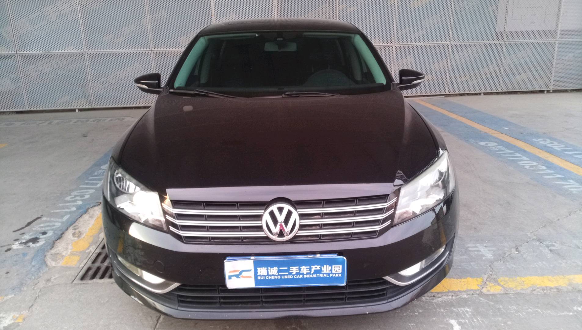 大众 帕萨特 2014款 1.8TSI DSG尊荣版 二手车市场选瑞诚
